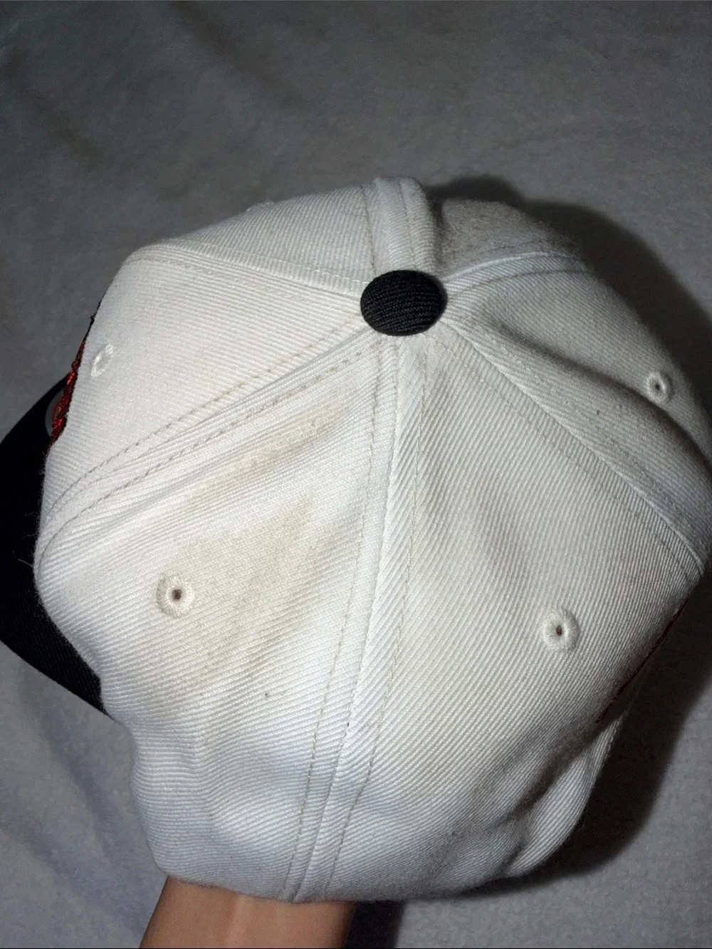 Mitchell & Ness White, Black & Red Chicago Bulls Kids Snapback Cap